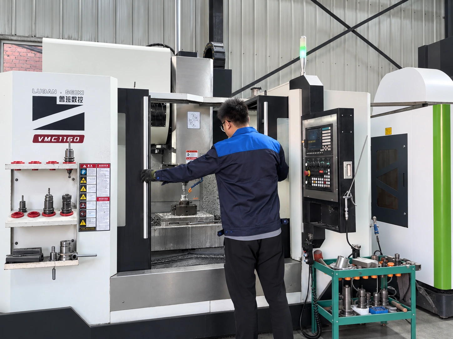 Die Casting, Tooling & CNC Machining | RUNHENG